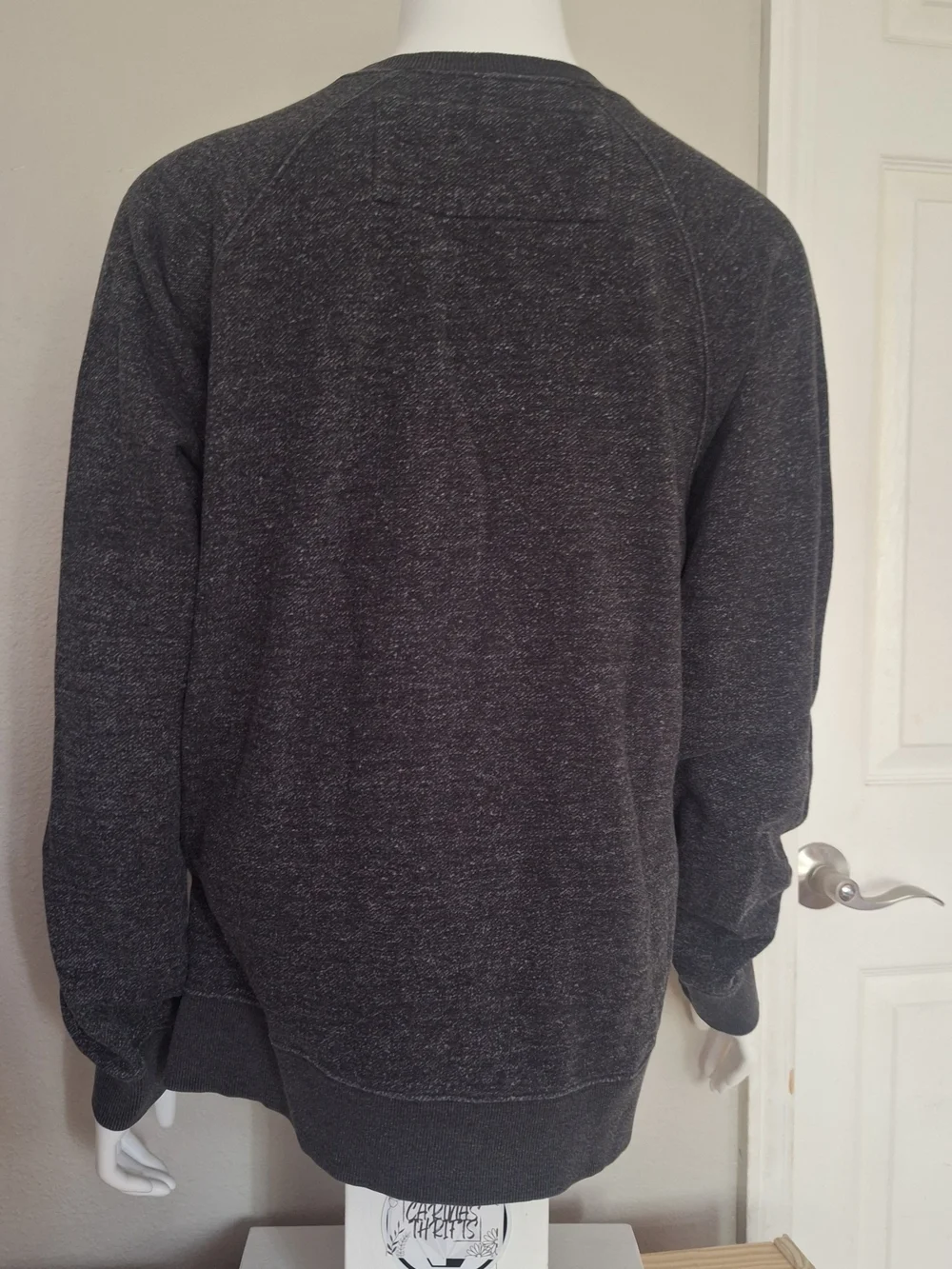 RVCA VA Logo Dark Gray Crewneck Sweater Size M